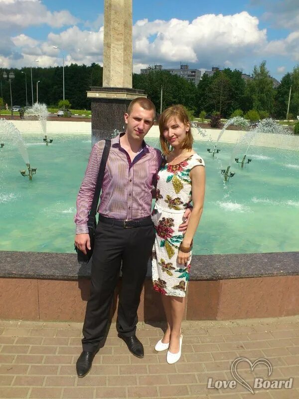 семейная пара би ищет мужчину. пара ищет м москва. семейные пары для встреч с мужчиной. знакомство пар объявления. семейные пары для встре.