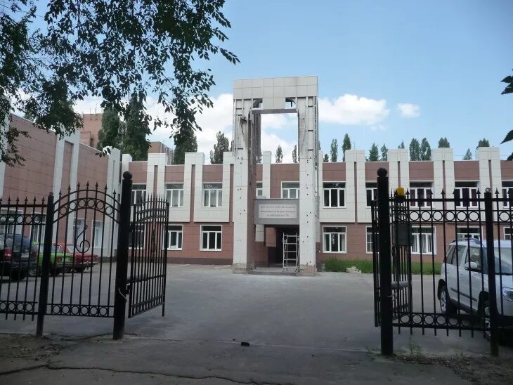 Воронежский институт искусств фото Воронежский государственный институт искусств, ВУЗ, ул. Генерала Лизюкова, 42, В