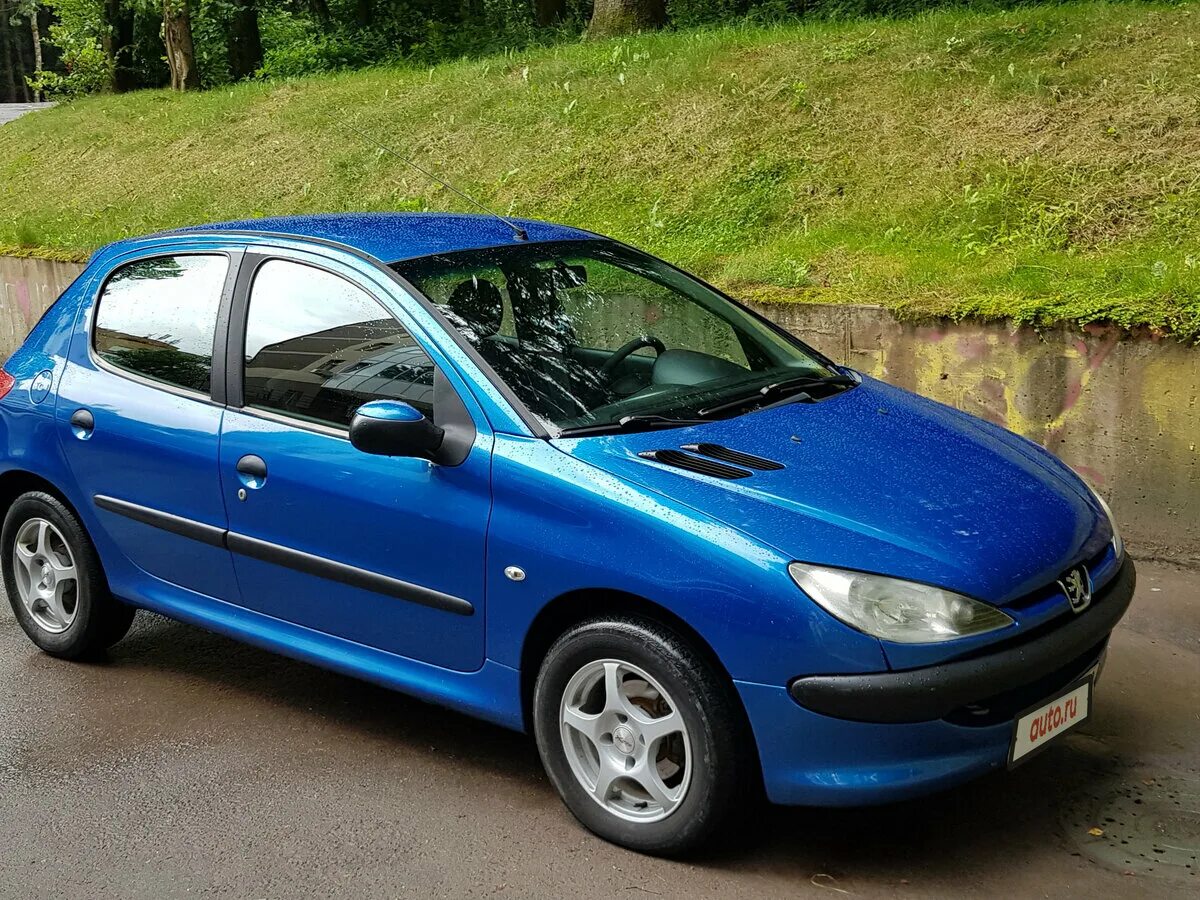 4. Peugeot 206 хэтчбек. Пежо 206 хэтчбек 5 дверей. Peugeot 206 1. Peugeot 206 206 хэтчбек.