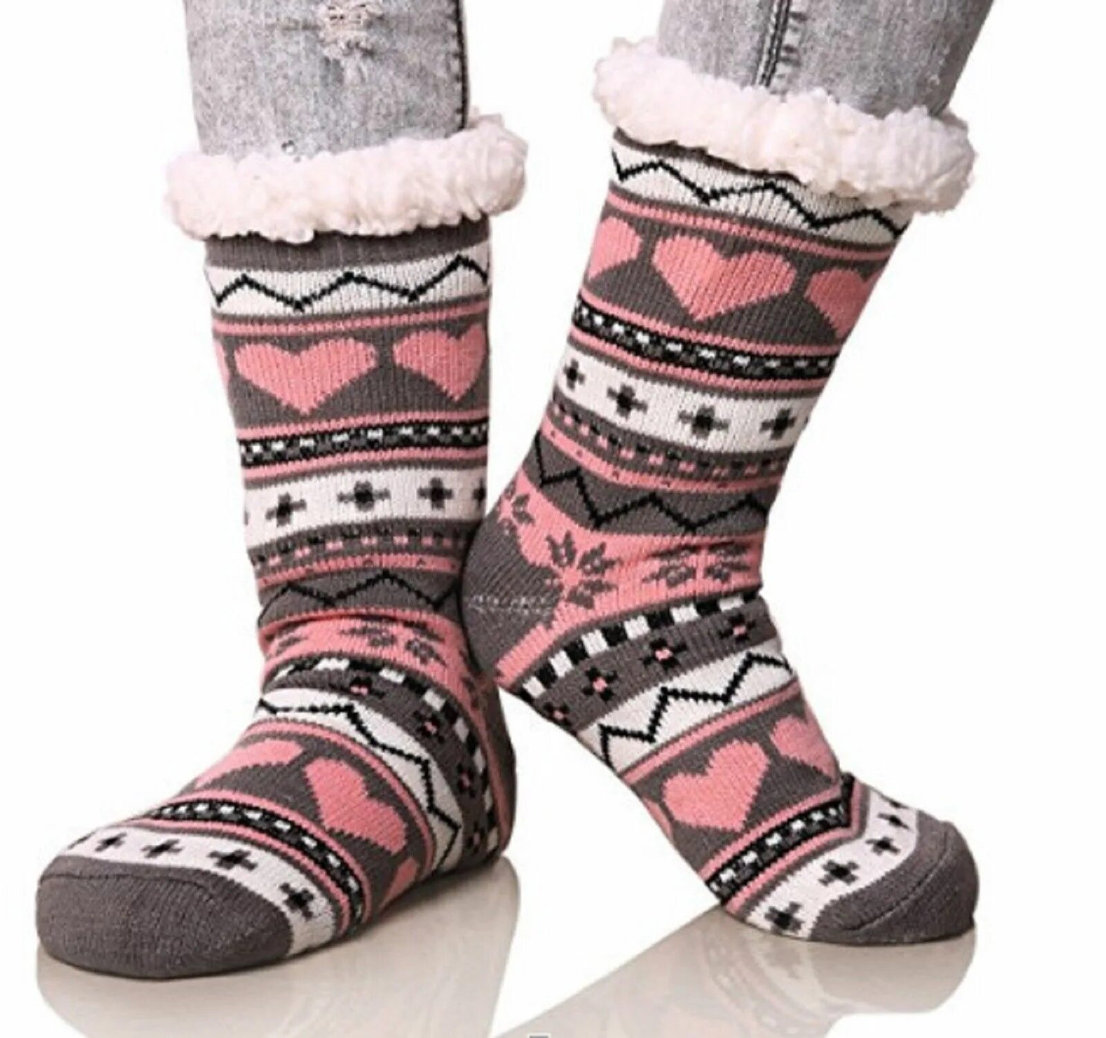 Тёплые носочки зимние. Носки зимние женские. Зимние носки женские теплые. Теплые зимние носки