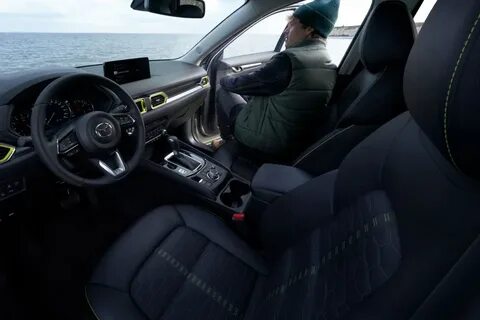Салон новой мазды сх 5