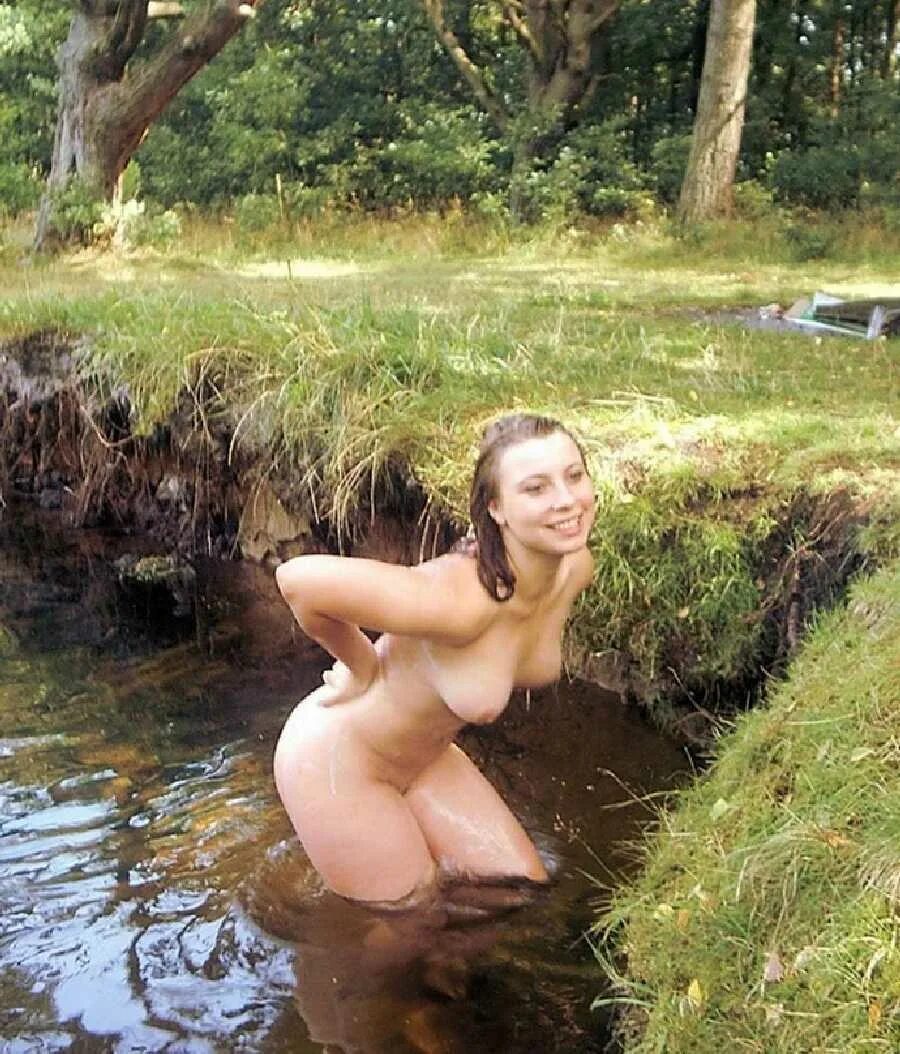 Голые Девушки На Природе Любительское