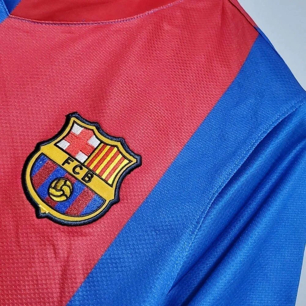 Барселона 2006. Barcelona 2006 2007. фк барселона 2006/2007. футболка барселона 2008-2009. форма барселоны 2006-2007.