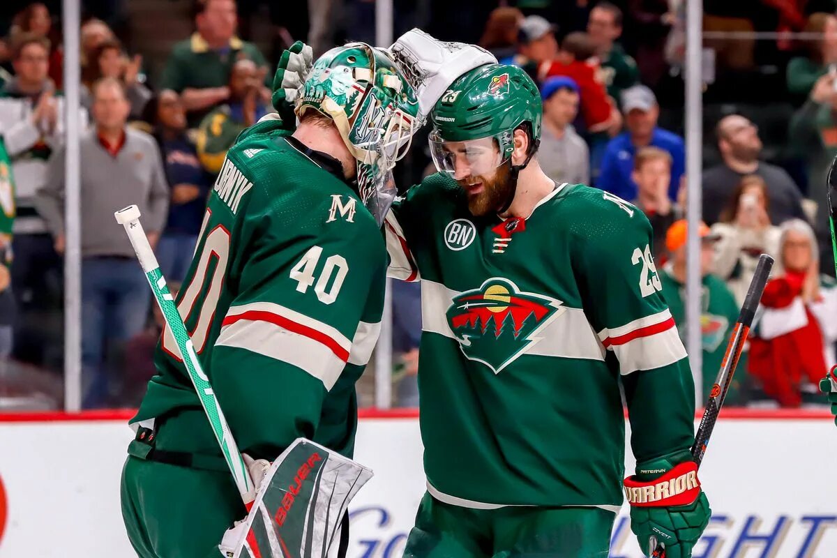 Minnesota wild командное фото. Даллас старз миннесота уайлд 4 декабря. Миннесота команда нхл. Minnesota wild wallpapers. Миннесота команда нхл.
