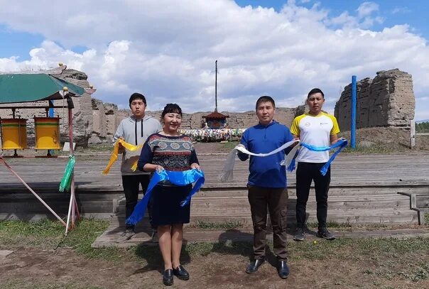 Подслушано в контакте хемчикском кожууне. Обсуждение Чадан Хайыракан. Хайыракан Дзун-Хемчик. Чоон-Хем Хемчик Бажы. Председатель администрации Дзун-Хемчикского кожууна.