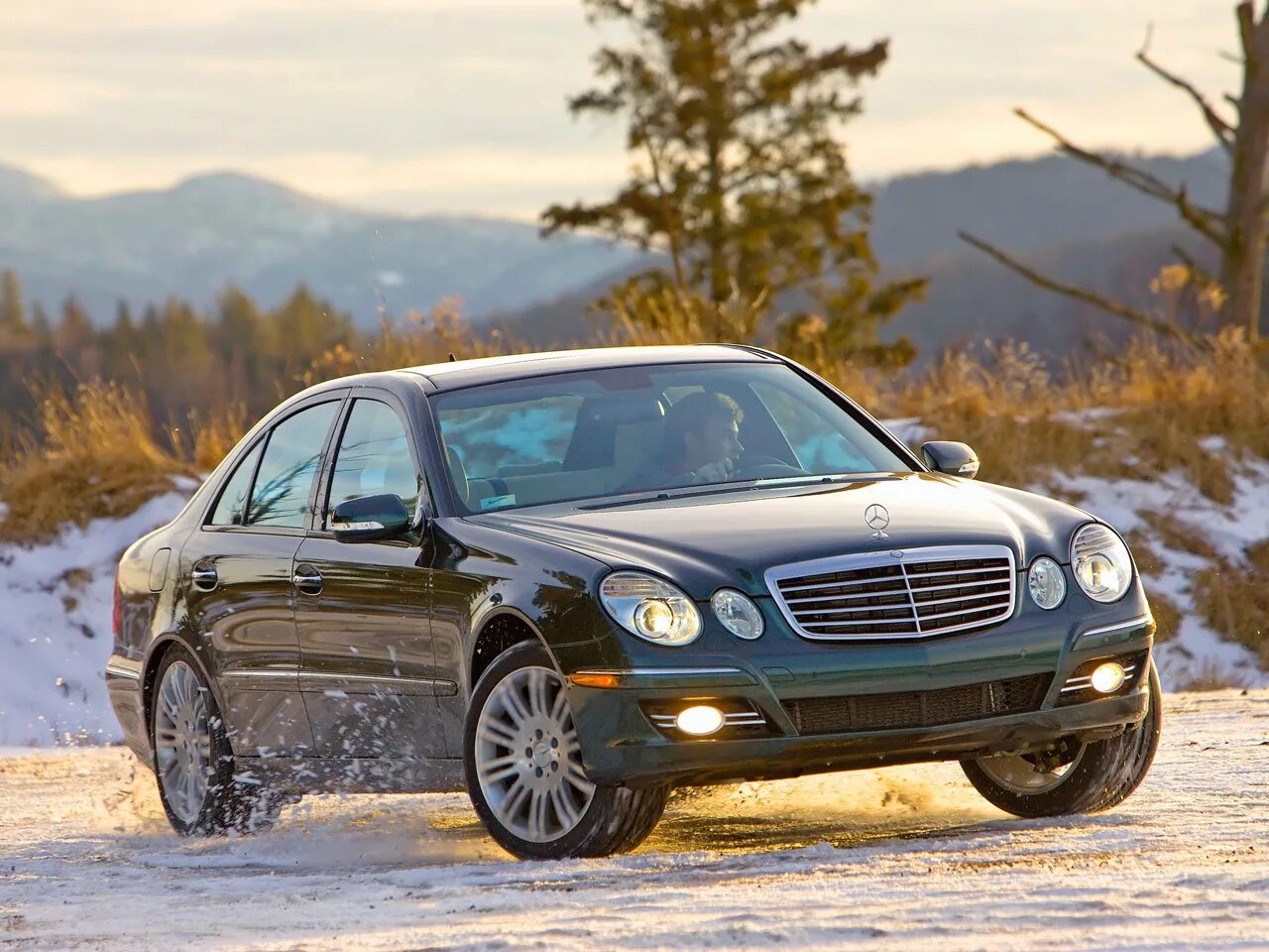 Мерседес бенц е класс 211. Mercedes e500 w211. Мерседес бенц w211. Мерседес е211. Мерседес e211 amg.