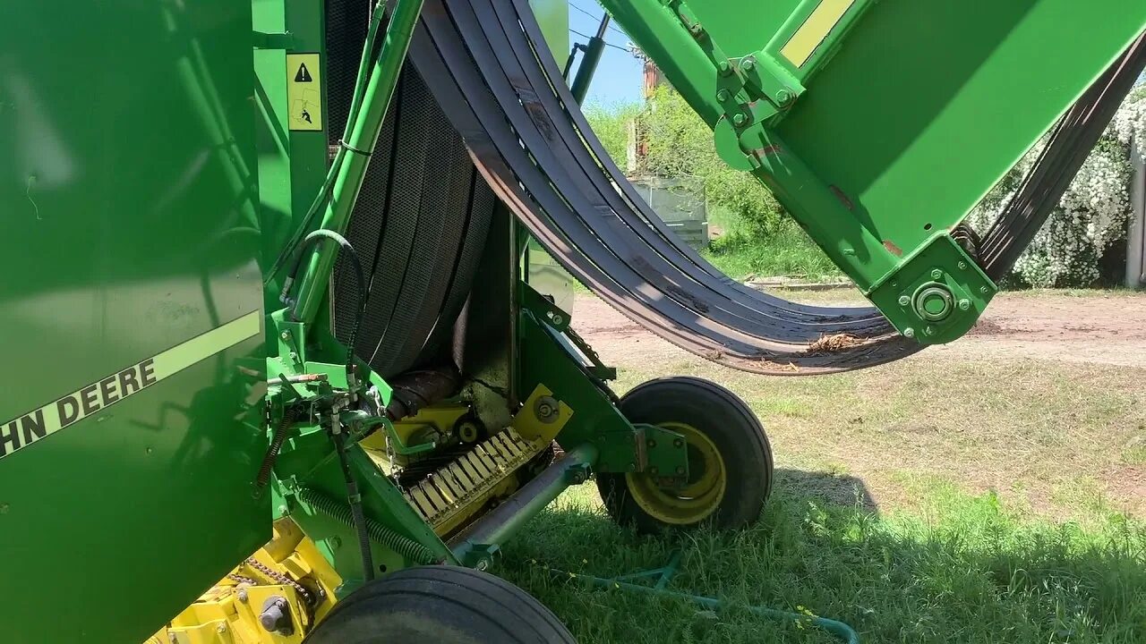 John Deere 550. Пресс рулонный Джон Дир 550. Пресс подборщик Джон Дир. Вязальный аппарат пресс подборщика Джон Дир 550. Пресс джон дир купить