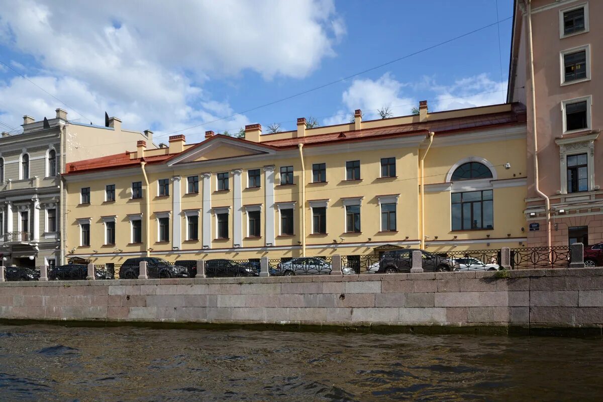 Певческий мост, набережная реки мойки. Набережная реки мойки 58 греческая церковь. Набережная реки мойки 3а спб. Набережная реки мойки дом 20 санкт-петербург. Отели на набережной реки мойки санкт-петербург.