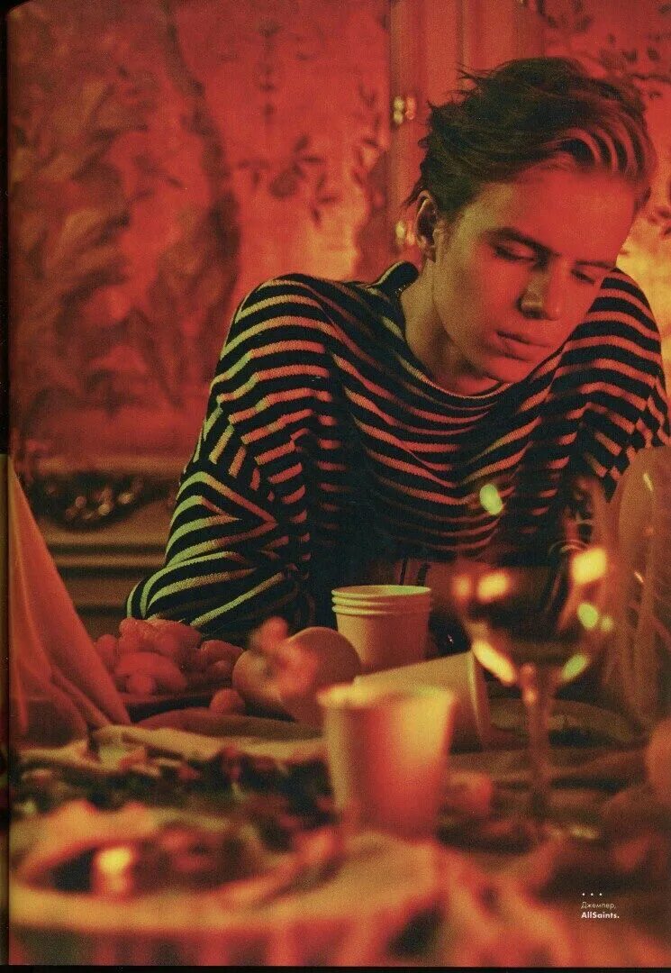 Плакшери boulevard depo. Фараон рэпер. Фараон певец в детстве. Pharaoh богема. Pharaoh богема.