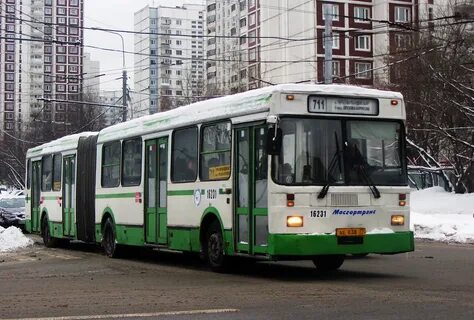 Автобус 820