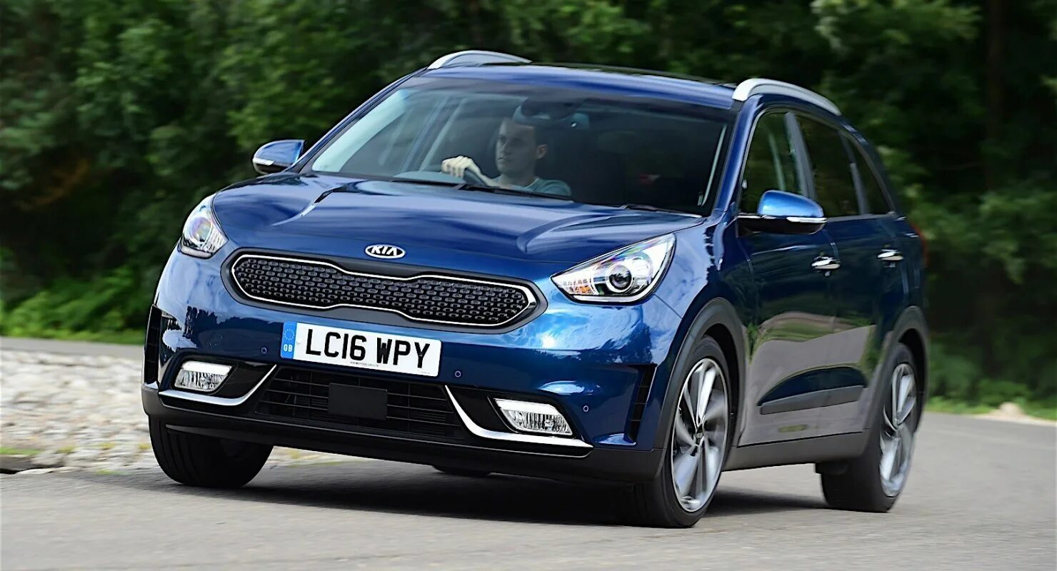 Kia Niro. Kia Niro 2016. Kia Niro Hybrid. Kia Niro 2. Кия гибрид