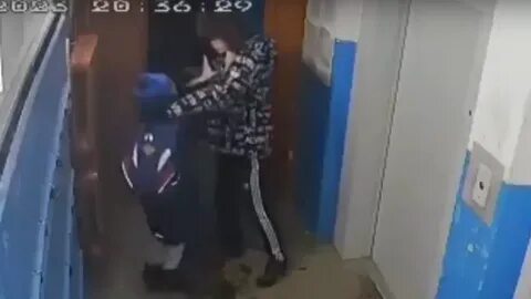 Перископ в подъезде