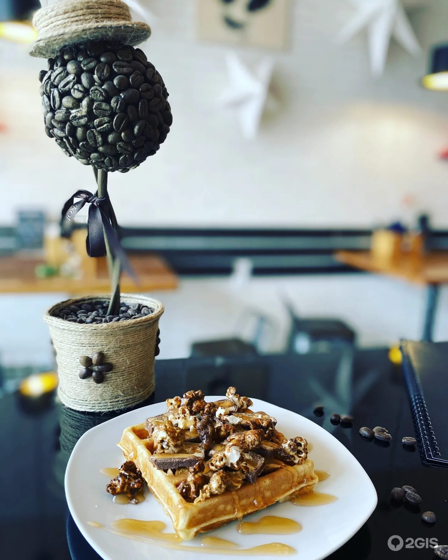 кофе и вафли кофейни. кофе и вафли санкт-петербург меню. кафе кофе и вафли спб меню. кофе с вафельками. кофе и вафли.