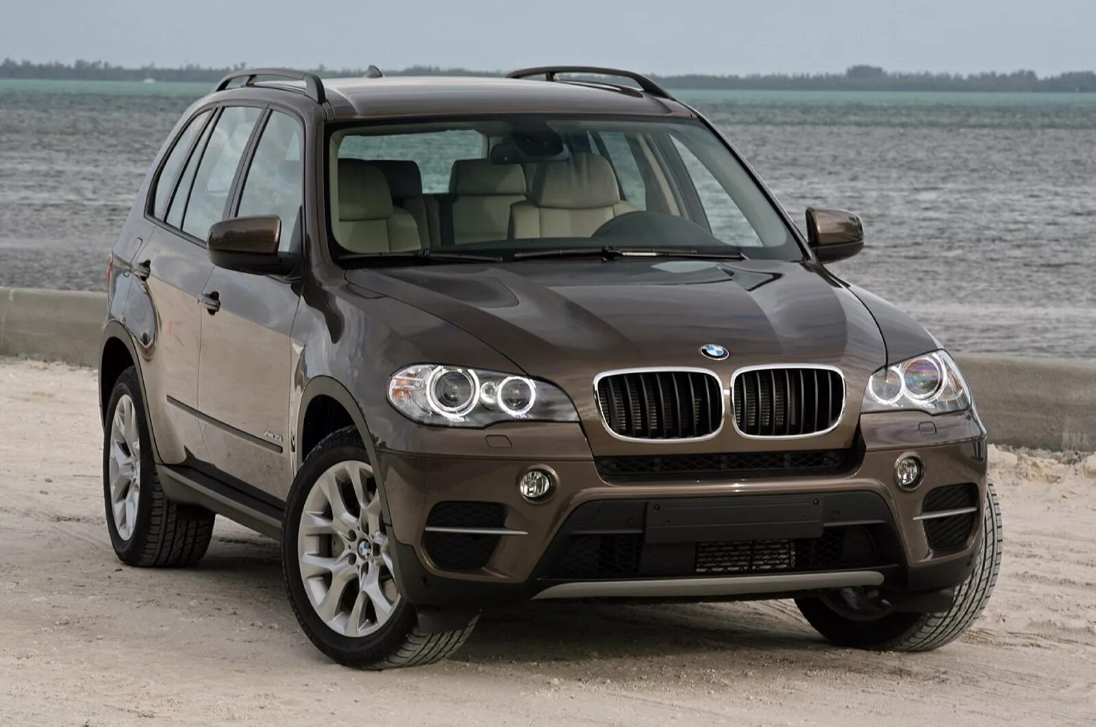 Bmw x5 2011. BMW x5 xdrive35i. БМВ x5 35i. БМВ х5 2011г.