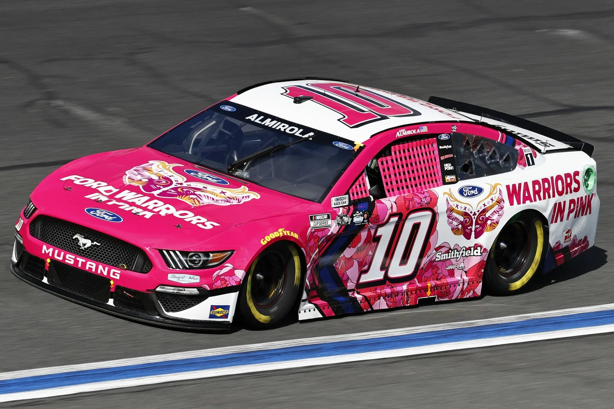 Рейсинг кар 2025. Nascar 2025 stewart-haas racing. наскар марк 2. nascar aric almirola. stewart haas racing 2025.