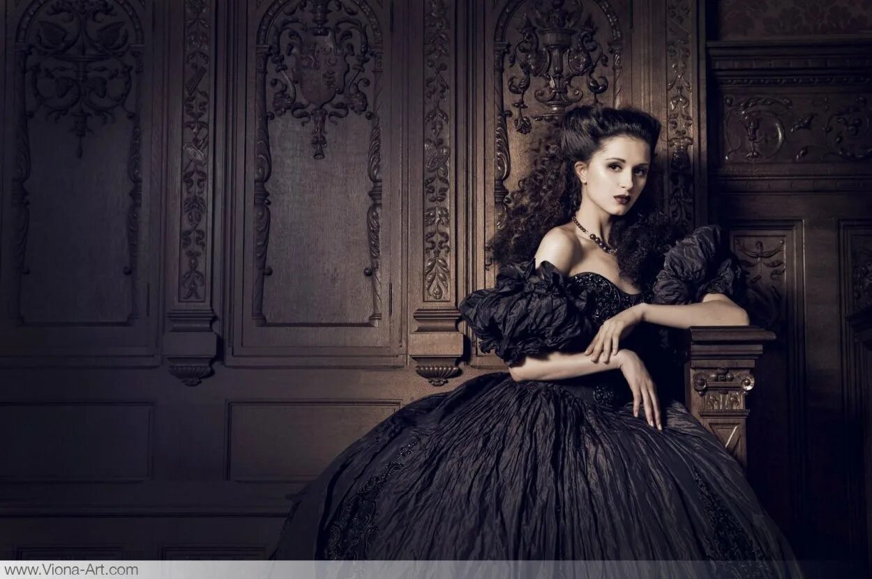 Красивая графиня