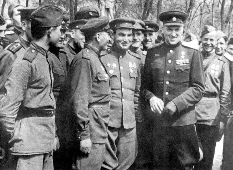 Портрет маршала рокоссовского. Войска рокоссовского. Войска рокоссовского. Маршал рокоссовский. Рокоссовский 1942.