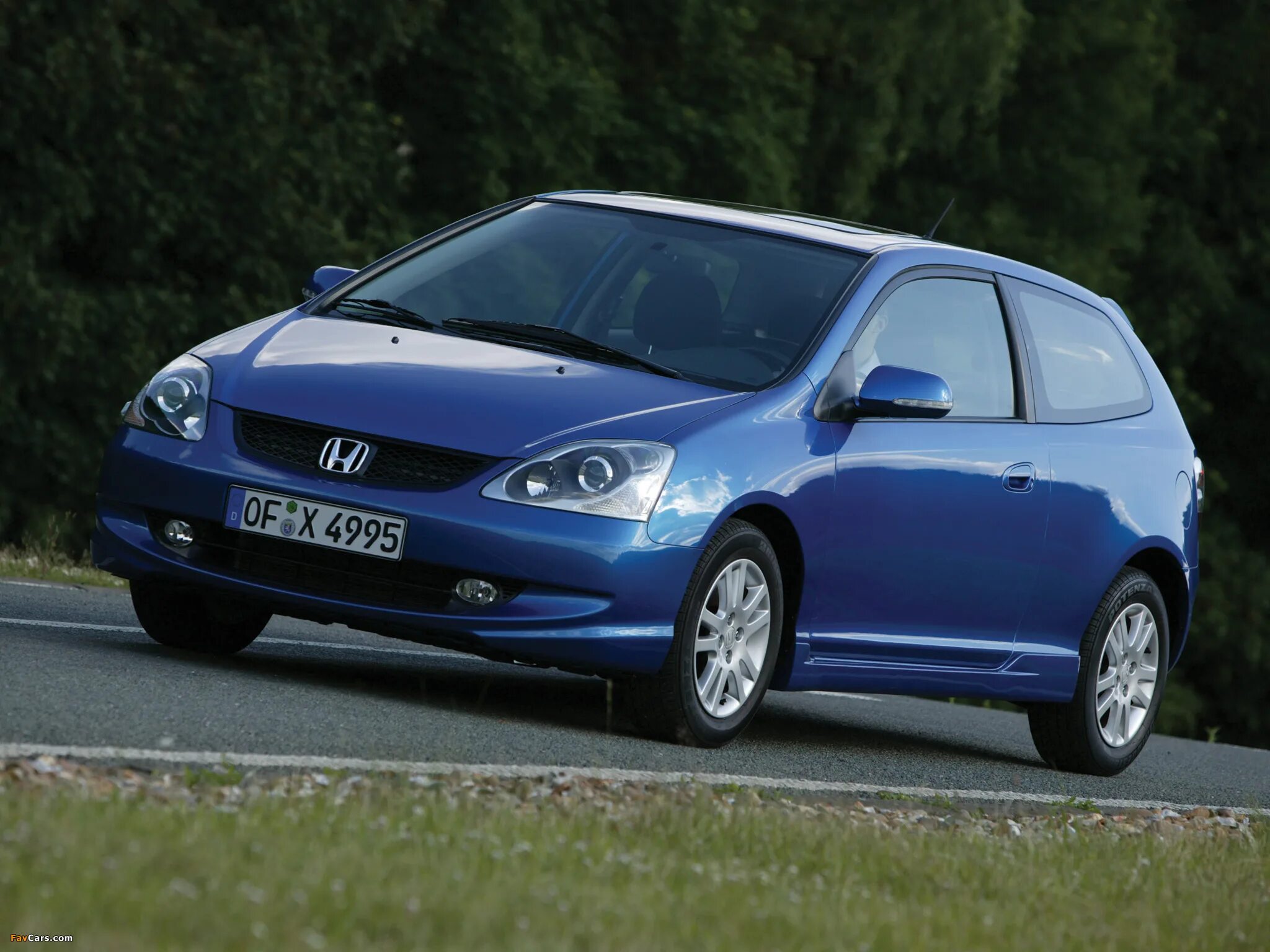 Хэтчбеки 2005 г. Хонда Сивик 2005 хетчбе к. Honda Civic Hatchback 2003. Хонда Цивик 2003 года хэтчбек. Honda Civic 2005 хэтчбек.