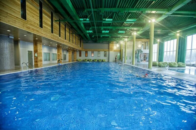 World gym томилино. Ви джим звездный томилино. Звездный фитнес. Ви джим звездный томилино. Звездный тренажерный зал.