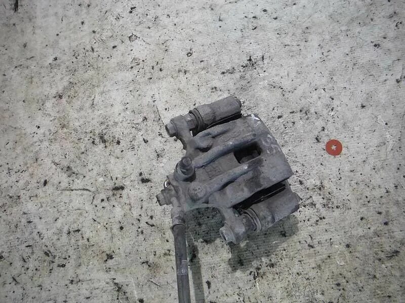 Суппорт тормозной задний левый ix35. Цилиндр тормозного суппорта хендай ix35 задний. Суппорты ix35. Задний тормозной суппорт хендай ix35. Суппорты ix35.