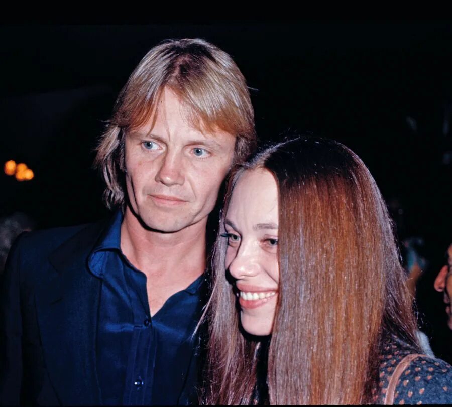 Family: Dad Jon Voight, Mom Marcheline Bertrand, Son James Haven, Daughter Angel