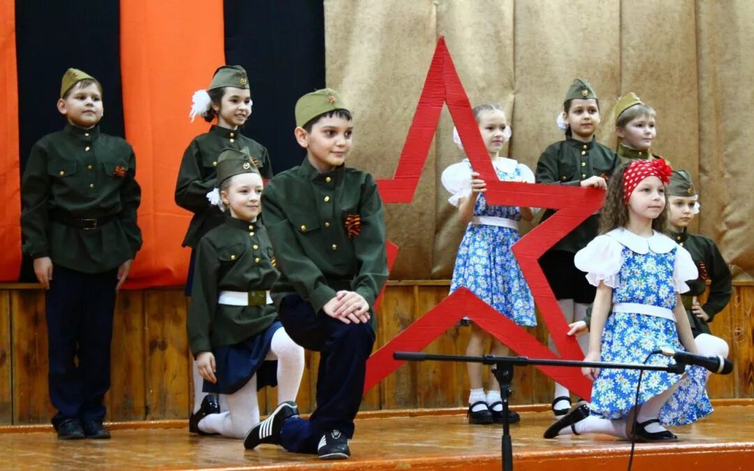 Вятский многопрофильный лицей. Фестиваль новая классика. Вятский многопрофильный лицей дневник. Вятские многопрофильный лицей ученики. Дневник лицей 5