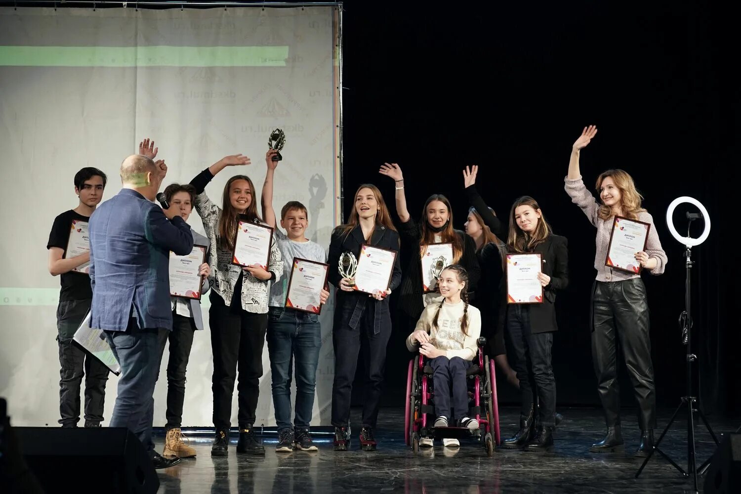 позитивный контент. позитив конкурсы. диплом участника музейной акции. позитив конкурсы. интернет контент для молодежи.