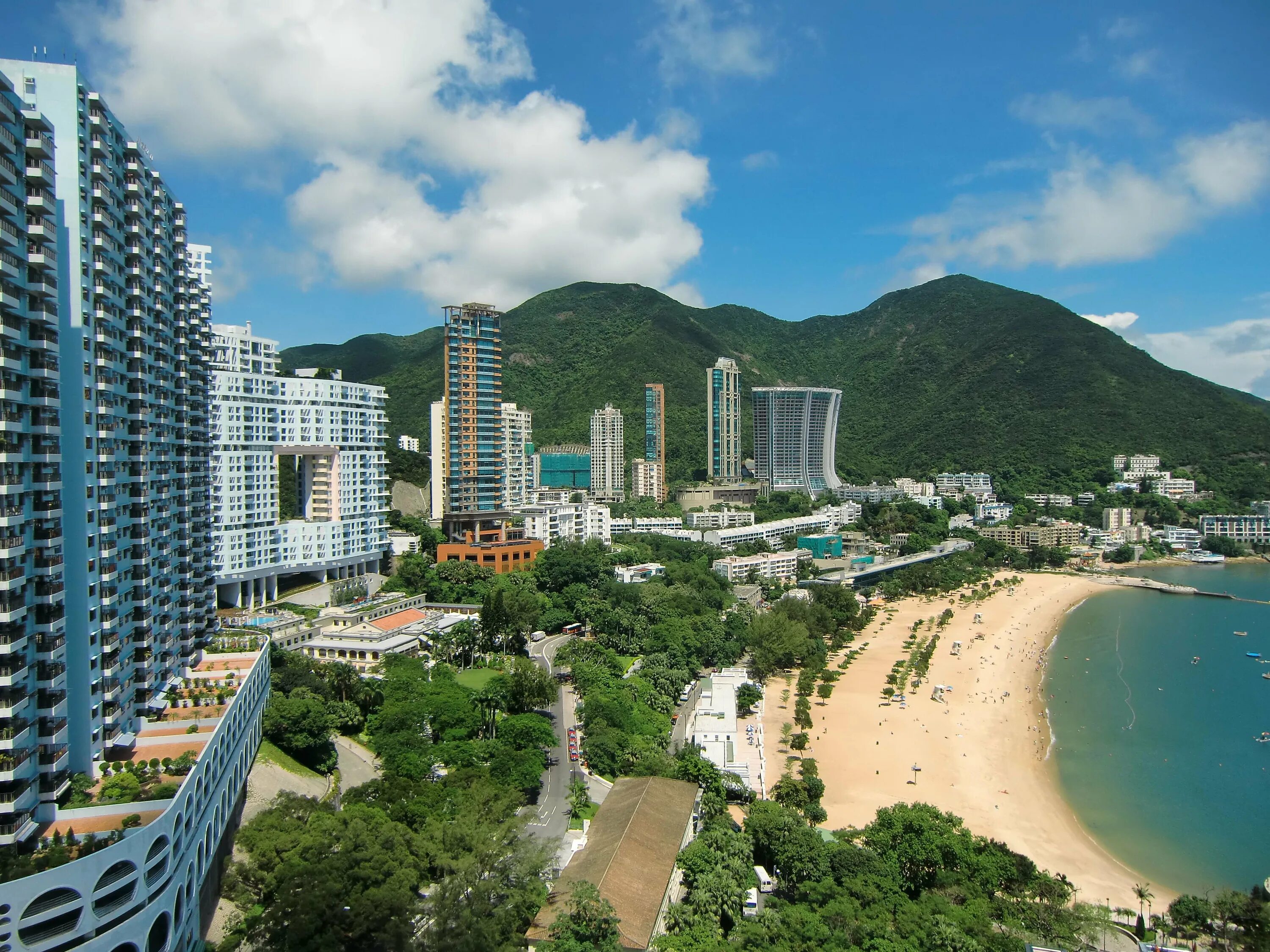 Hong kong bay. Repulse bay (гонконг). гонг конг пляжи. repulse bay beach гонконг. пляж репалс бэй.