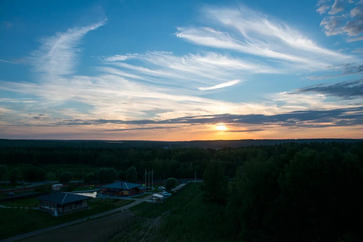 Что такое приволье и раздолье. Коттеджный поселок приволье заокский район деревня митино. Приволье тольятти. Русский пейзаж - приволье. Преволье или приволье.