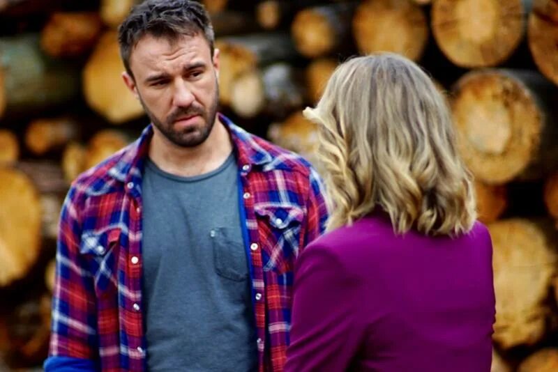 О чем расскажет река 2. О чем расскажет река 2. Лянка грыу о чем не расскажет река. О чем расскажет река 2. Евгений олейник и лянка грыу.