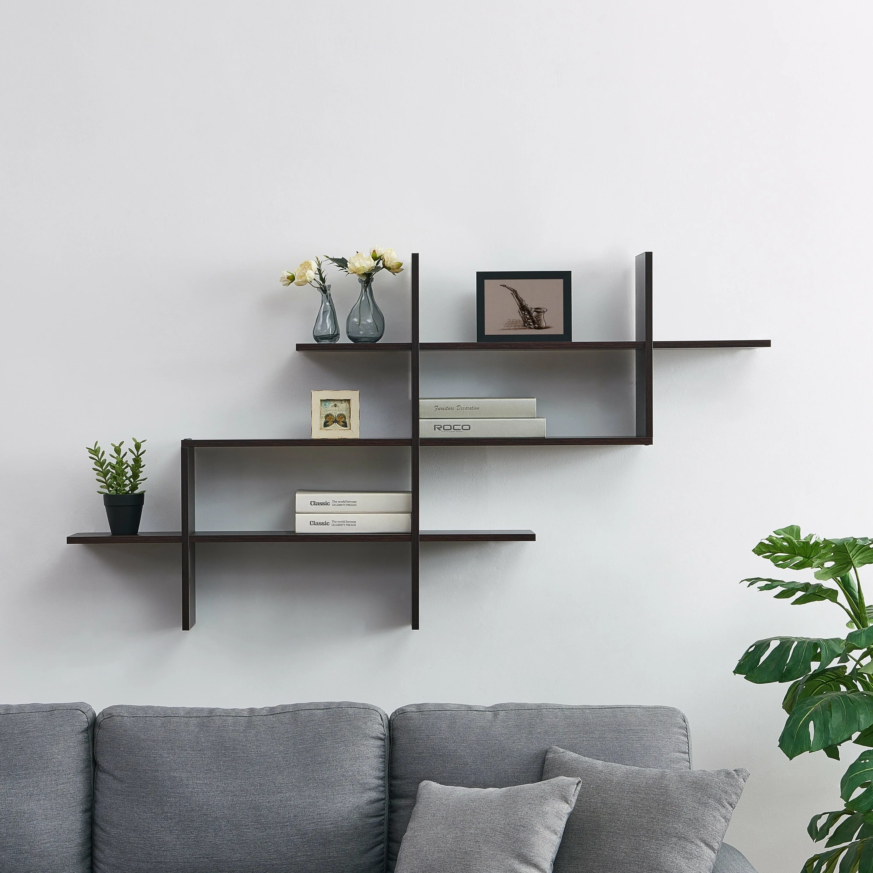 Полки в спальню. Shelf bed. Стеллаж в спальню. Интересные идеи для кровати. Декор полки в спальне.