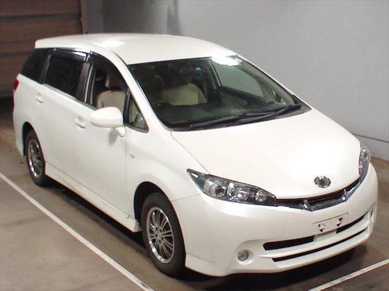 Toyota wish 2009-2012. Новый wish. Тойота виш 2019. Тойота виш 20 рестайлинг. Toyota wish 2017.