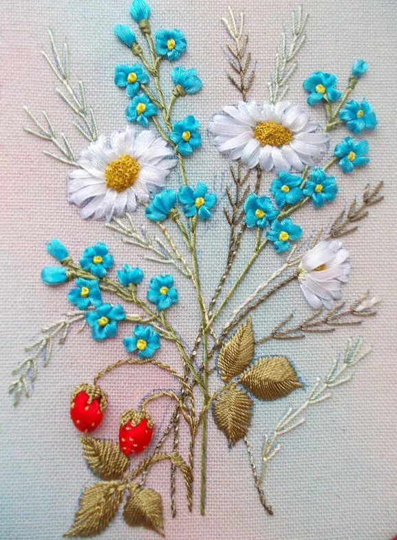 цветы вышитые нитками мулине. вышивка гладью французский узелок. вышивка нитками мулине. французский узелок в вышивке. декоративная вышивка гладью.