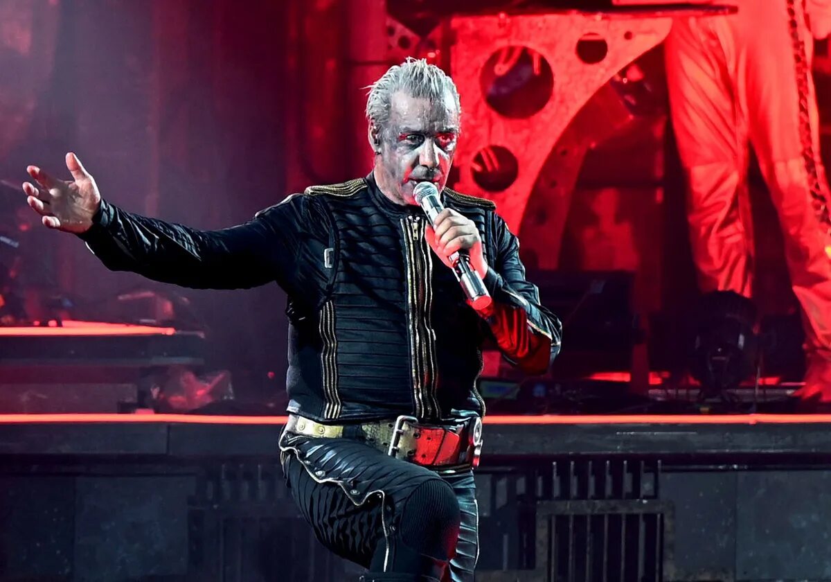 Till Lindemann. Тилль 2023. Тилль Линдеманн 2023. Rammstein Tour 2022. Концерт группы рамштайн