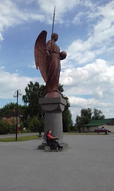 Михайлов рязанская на связи. Памятник Архангелу Михаилу города Михайлова Рязанской области. Михайлов памятник Архангелу Михаилу. Памятники Михайлов Рязанская область.