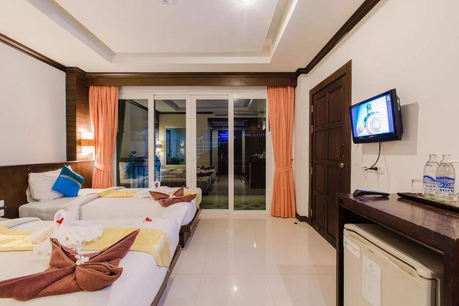 Azure phuket 3. Азур отель бангла пхукет. таиланд (пхукет), azure hotel bangla 3* 122000 руб 2 чел.