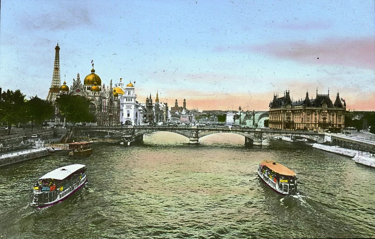 Река франции 2 букв. Париж начала 20 века фото. Париж река сена 20 век. Франция 1900. Река Франция 19 век.