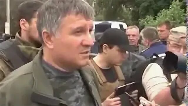 Работает в славянске