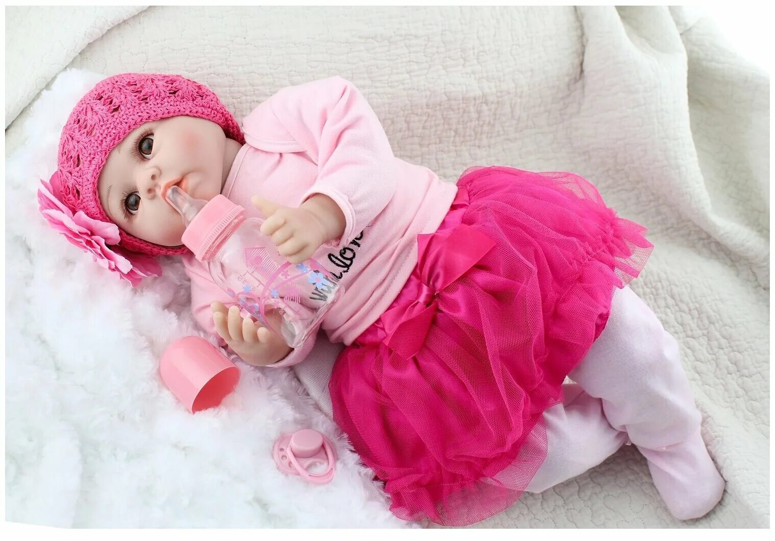 Куклы реборн npk doll. Кукла реборн (reborn) 75см. Стоит девочка реборн. Кукла реборн reborn johannah. Кукла реборн reborn clothesline.