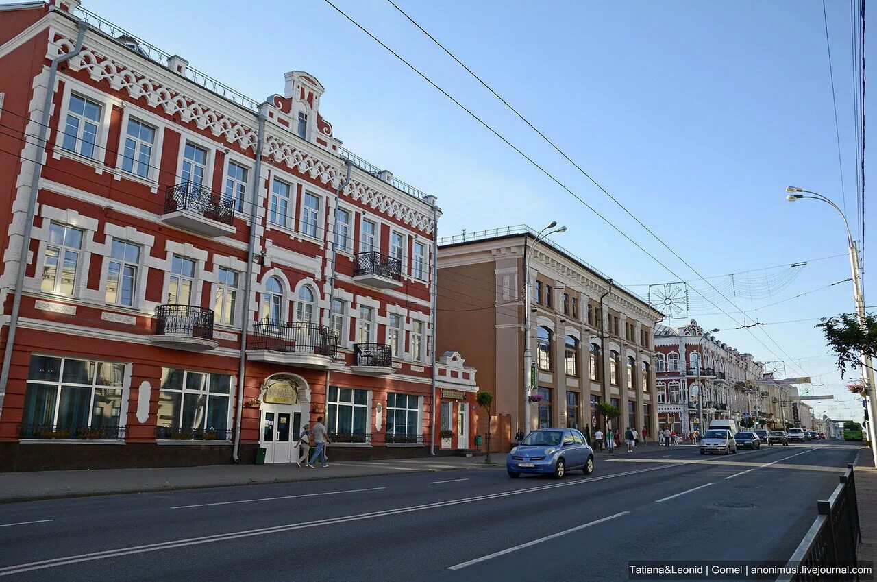 главная улица гомеля. улицы города гомеля. аллея проспект победы гомель. улицы города гомеля. гомель фото.