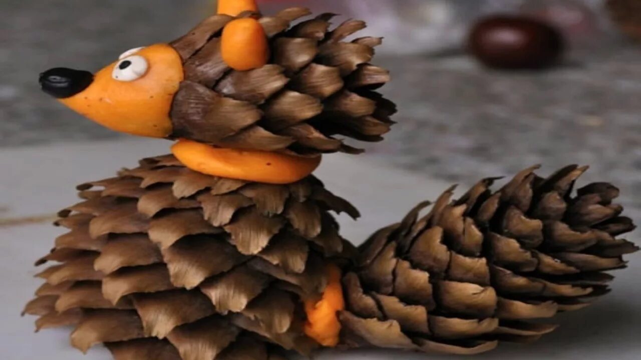 Лиса из шишек. Уточка из шишек. белочка из шишек. утка из шишки и пластилина. поделка из шишек утка.
