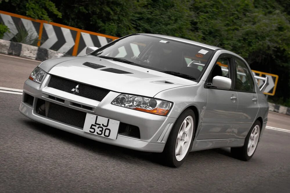 Ланцер 7. Mitsubishi Evolution 7. Mitsubishi Lancer Evolution VII. Mitsubishi Lancer Evolution 7 поколение. Mitsubishi Lancer EVO 7 GSR.