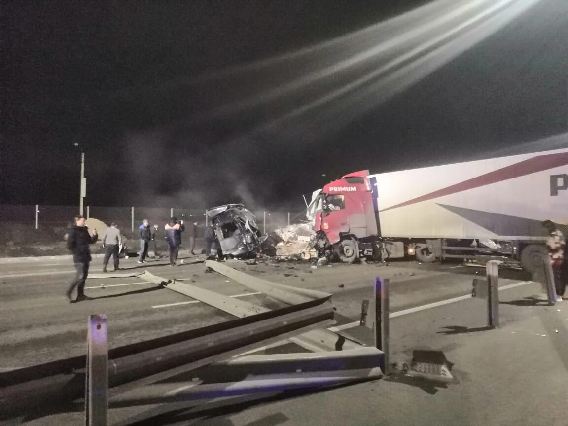 Что происходит м 4 дон. Авария на трассе м4 дон в ростовской области. авария на трассе м4 дон в ростовской области 28.11.2025. дтп трасса м4 дон вчера.