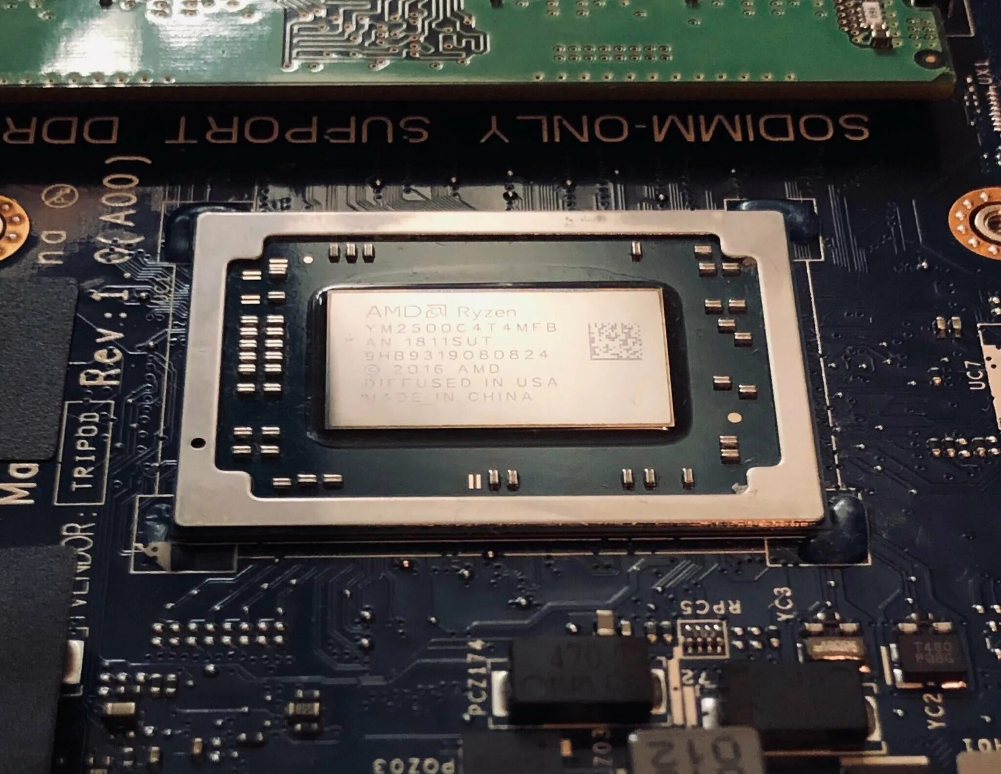 Amd mobile. Amd 5 2500. процессор amd 2500u. ryzen 5 2500. процессор amd ryzen 5 2500u.