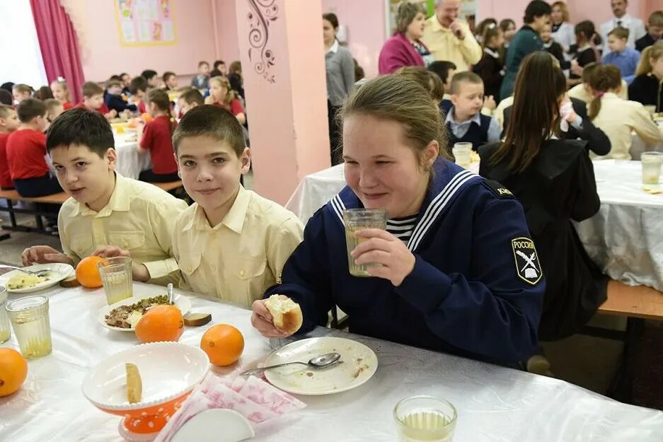 Школа 41 Белгород. Школа 41 Белгород столовая. Школьное питание. Комбинат школьного питания Белгород. Школа качества 2015