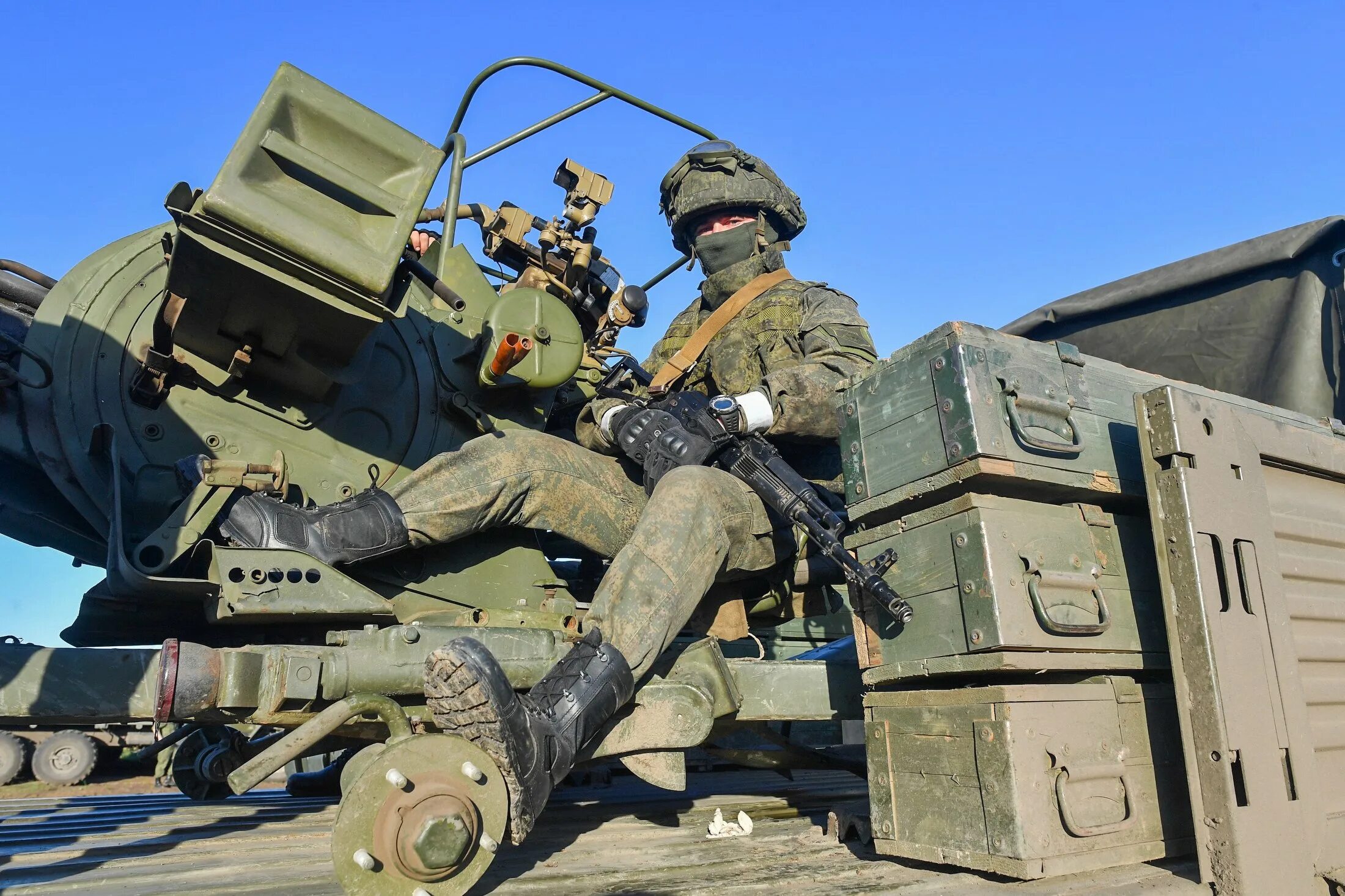 Российские военные. Военные Украины. Российские войска. Российский солдат. Военная информация украины