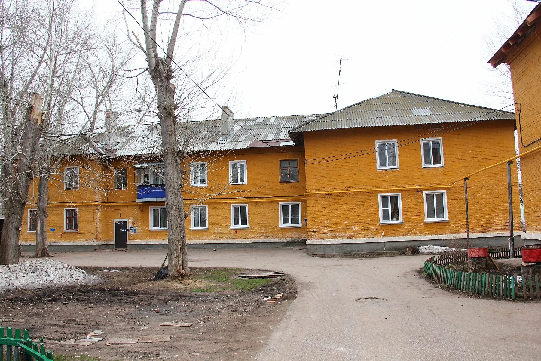 Стерлитамак поселок. Стерлитамак поселок. Стерлитамак поселок. Байрак стерлитамакский район таунхаус. Город стерлитамак район первомайск.