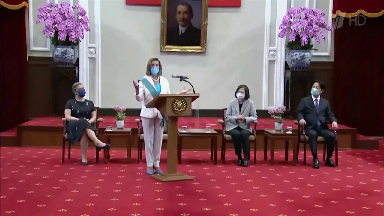 Изит изит ту ремемба. Изит пелоси на тайваньи 2025. пелосси в тайване.