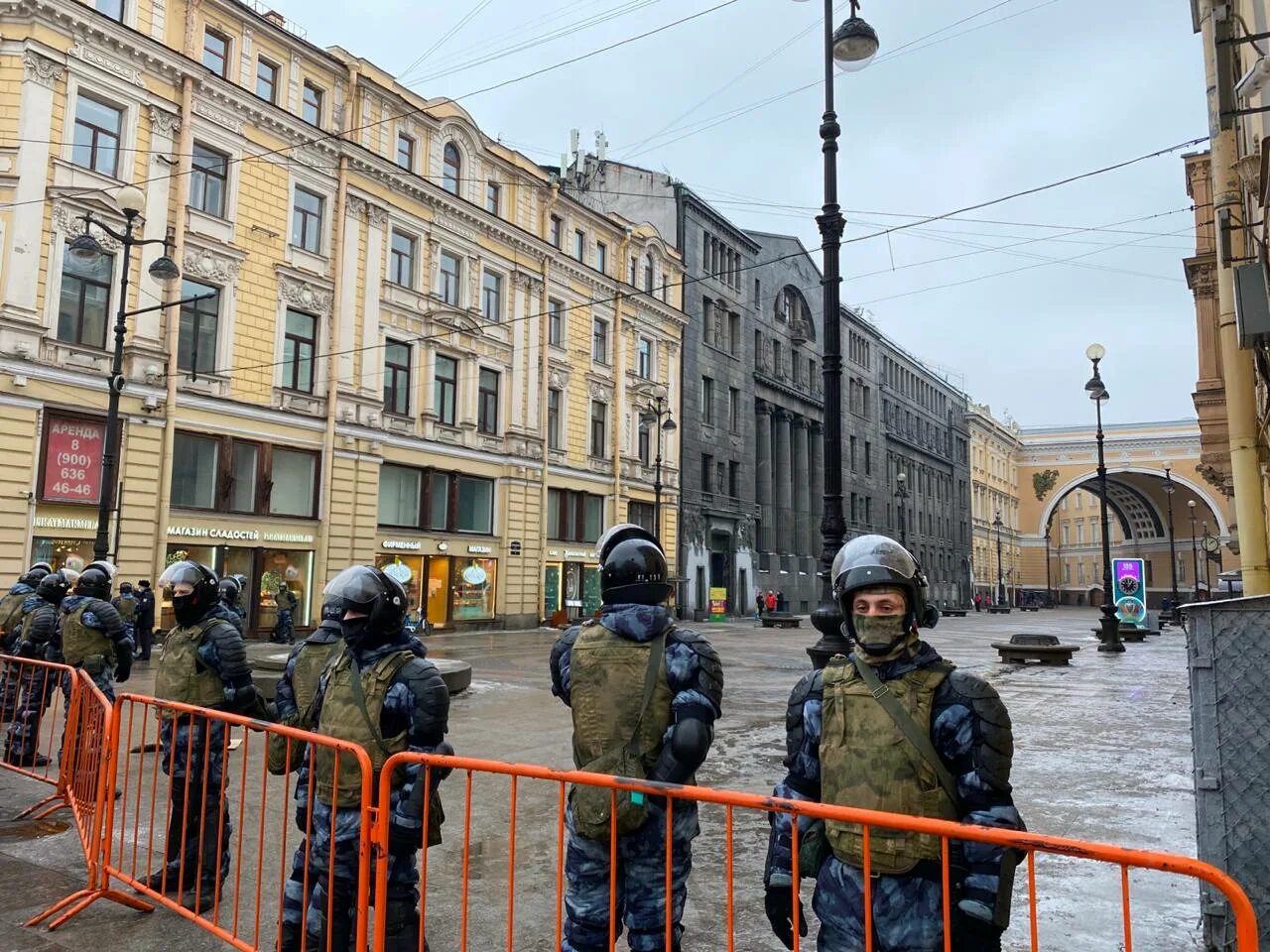 Что творится в питере. Новости Санкт-Петербурга. Санкт-Петербург сейчас. Демонстрации в Санкт-Петербурге сейчас. Санки Петербург новости.