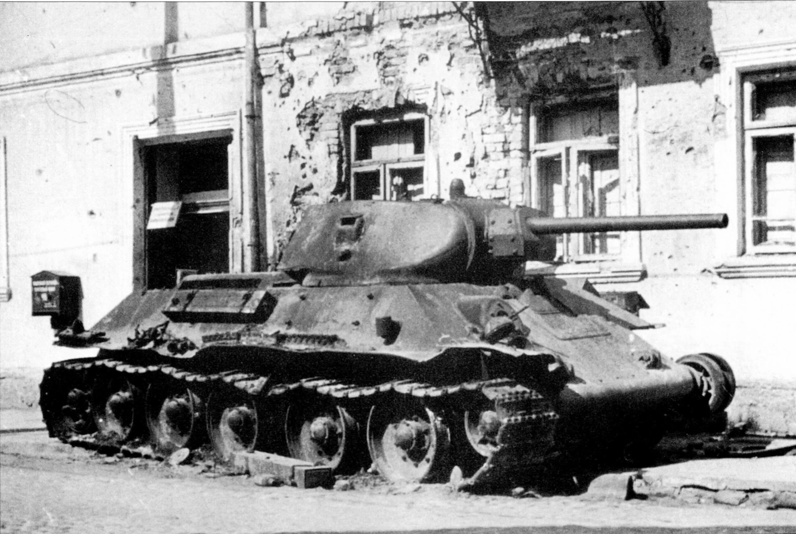 Какими были танки в начале. Танк т-34 в годы ВОВ. Советский танк т 34 ВОВ. Т34 1941 г.